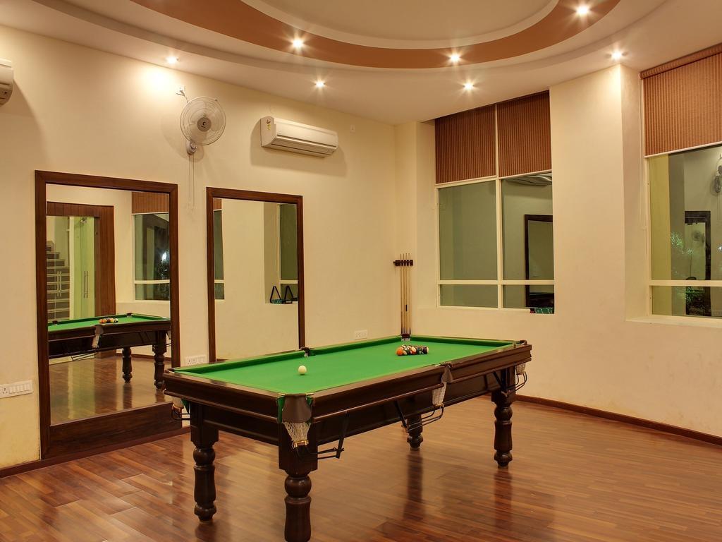 V Resorts Rajaji National Park ริชิเคช ภายนอก รูปภาพ