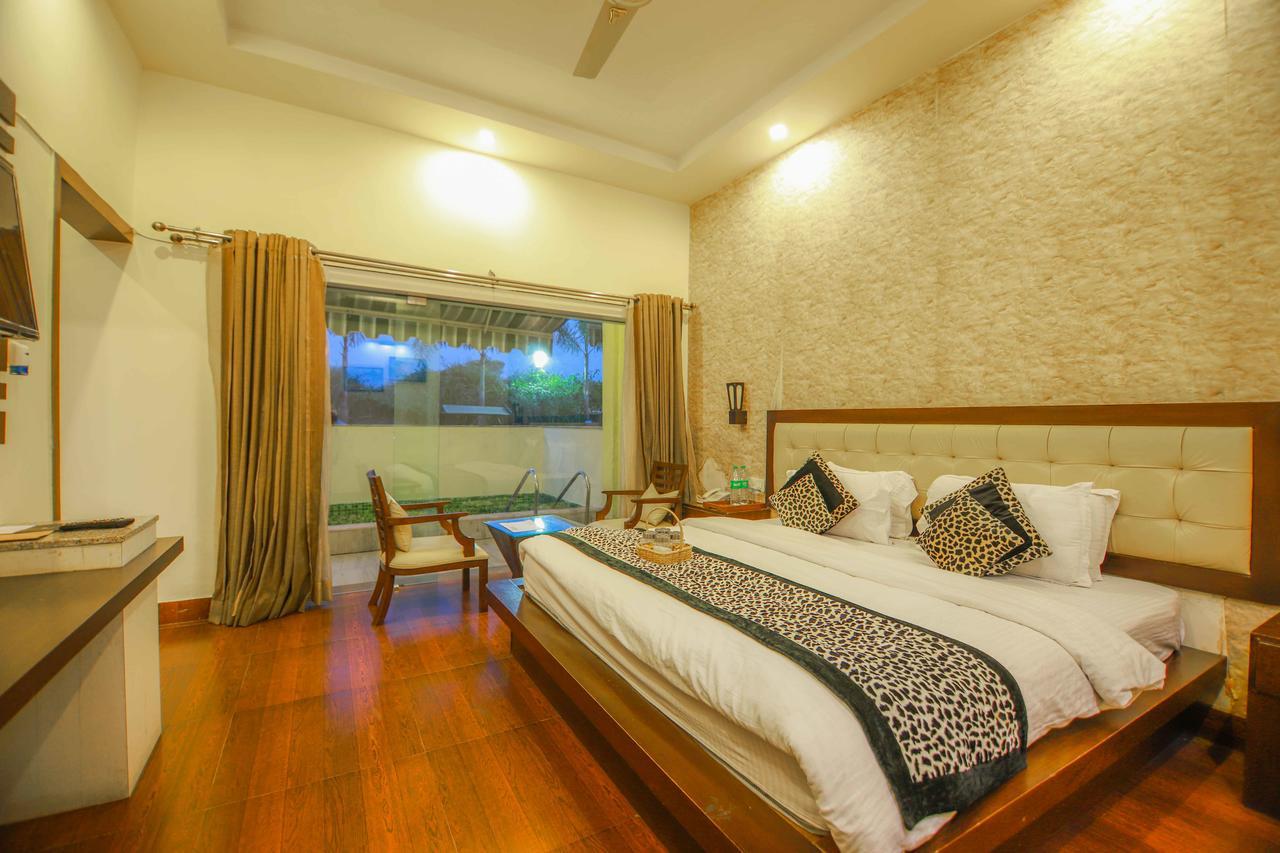 V Resorts Rajaji National Park ริชิเคช ภายนอก รูปภาพ