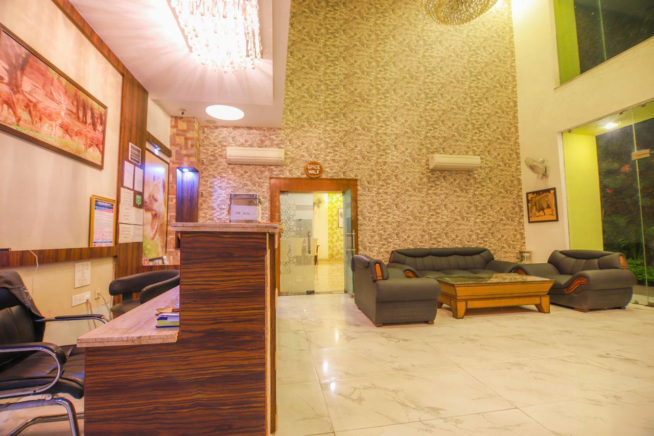 V Resorts Rajaji National Park ริชิเคช ภายนอก รูปภาพ