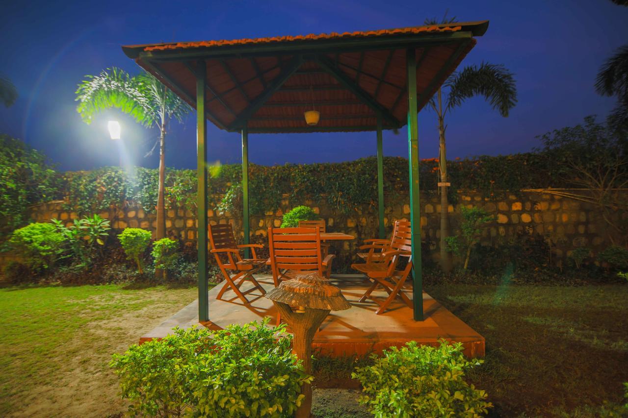 V Resorts Rajaji National Park ริชิเคช ภายนอก รูปภาพ