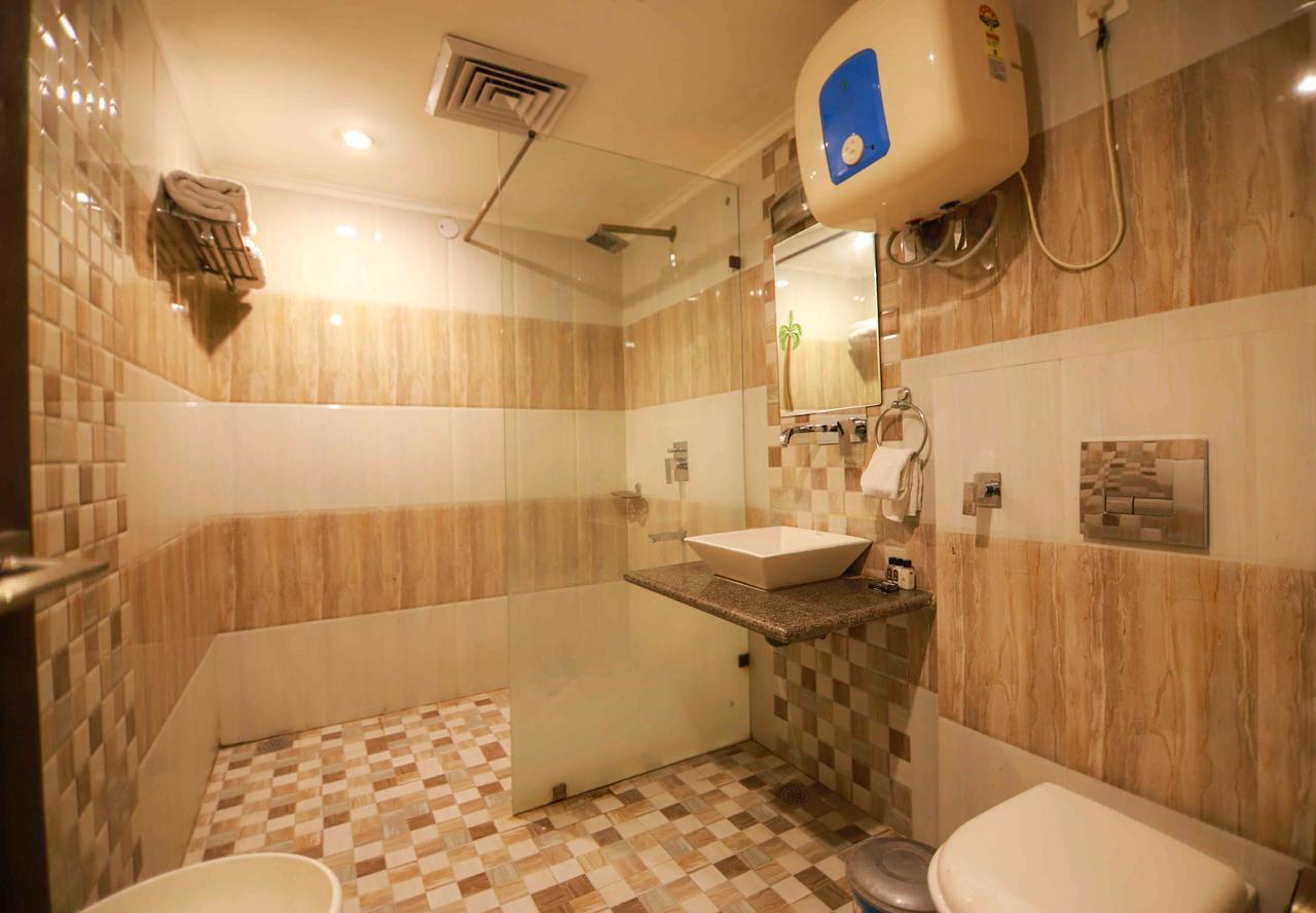 V Resorts Rajaji National Park ริชิเคช ภายนอก รูปภาพ